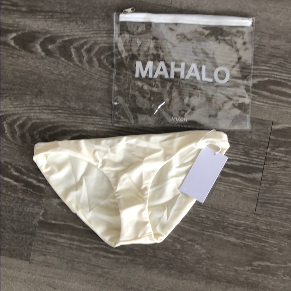 Brand new swim bottoms